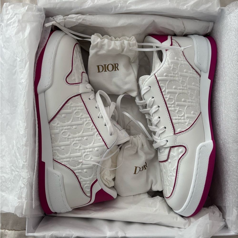 Dior Women's White and Pink Sneakers